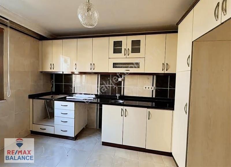 Pendik Çınardere Mah. 4+1 Metroya Yürüme Mesafesi Kiralık Daire - Görsel 13