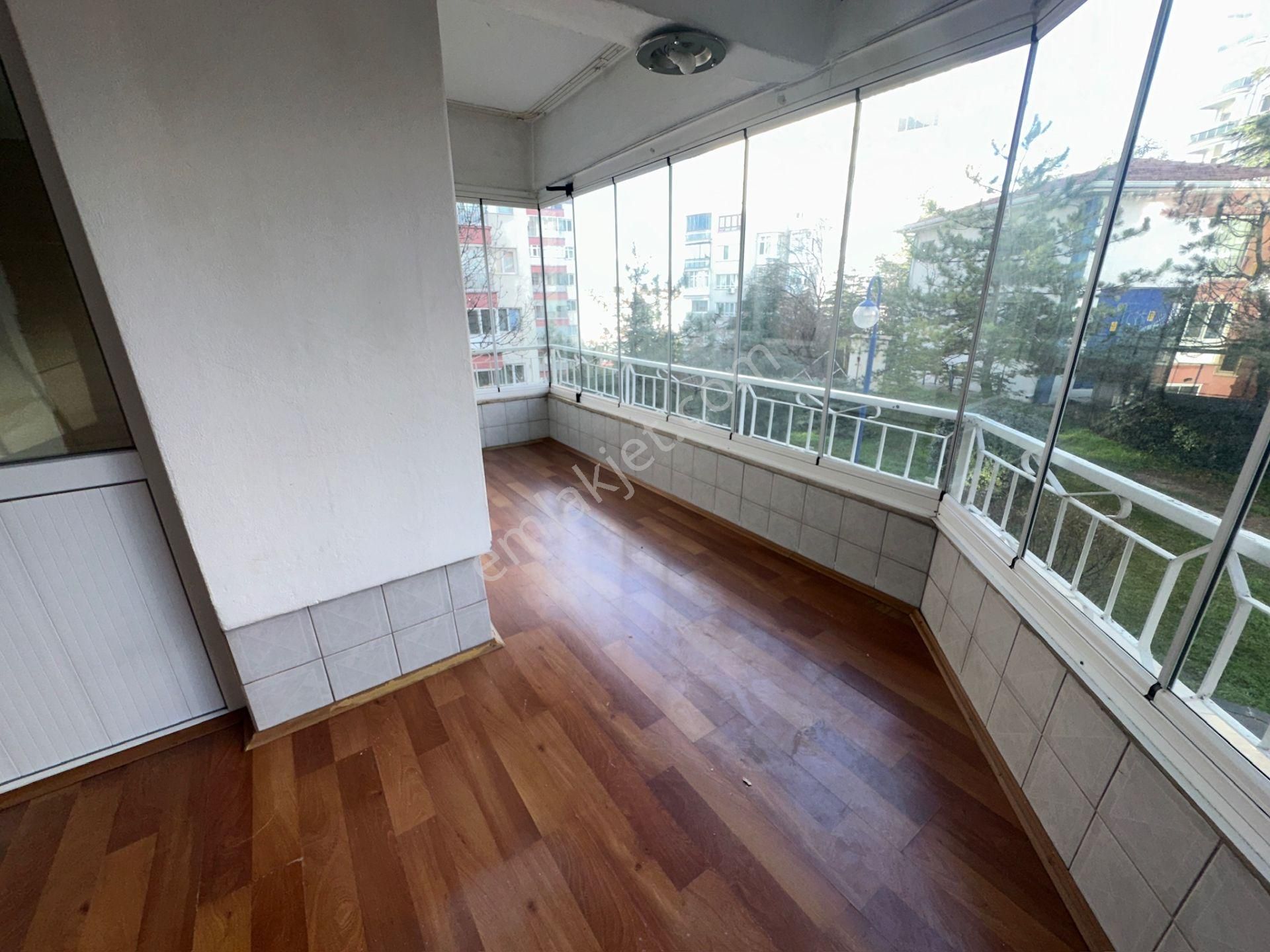 Kentkoop Mah Öz Seçkin Sit 1.kat 120m2 3+1 Batıkent Metro Yakını Merkezi Lokasyon - Görsel 12