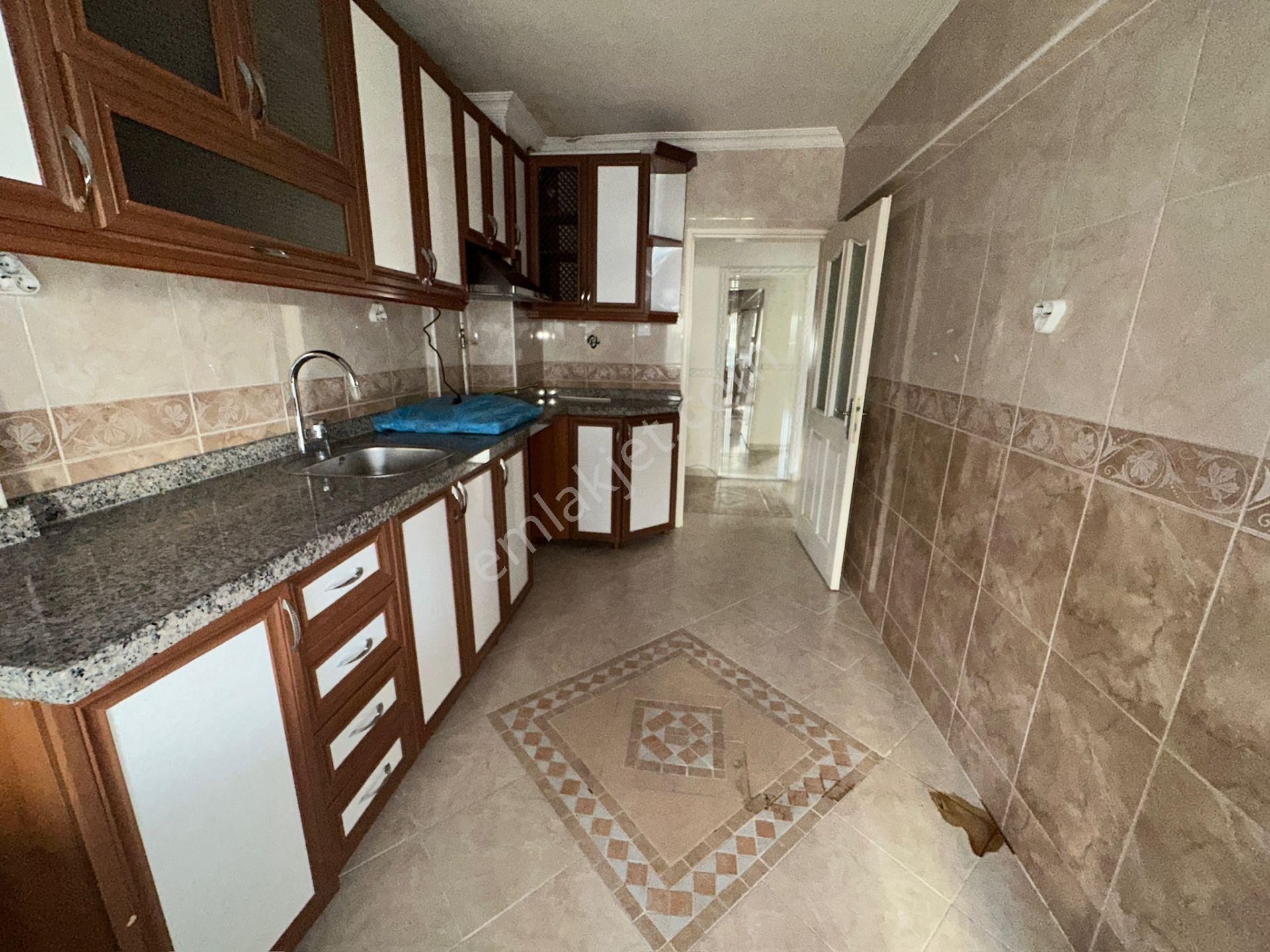 Kentkoop Mah Öz Seçkin Sit 1.kat 120m2 3+1 Batıkent Metro Yakını Merkezi Lokasyon - Görsel 10