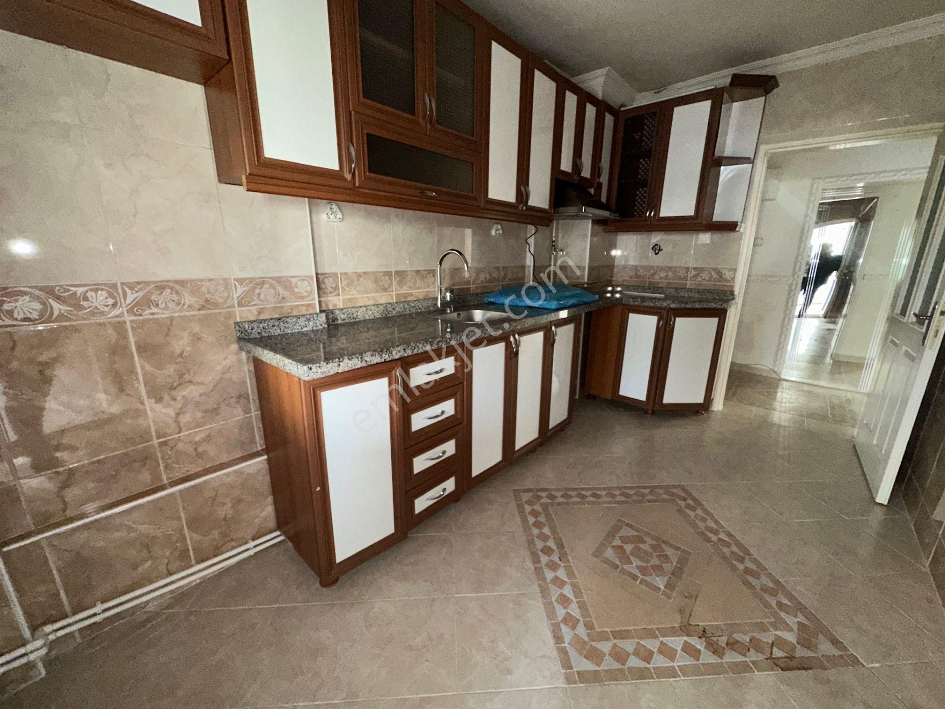 Kentkoop Mah Öz Seçkin Sit 1.kat 120m2 3+1 Batıkent Metro Yakını Merkezi Lokasyon - Görsel 11