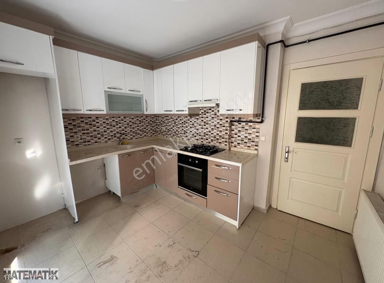 Kiralık 2+1 Daire K. Çiğli/eski Pazar Yeri Üstü Ana Yola Yakın - Görsel 9