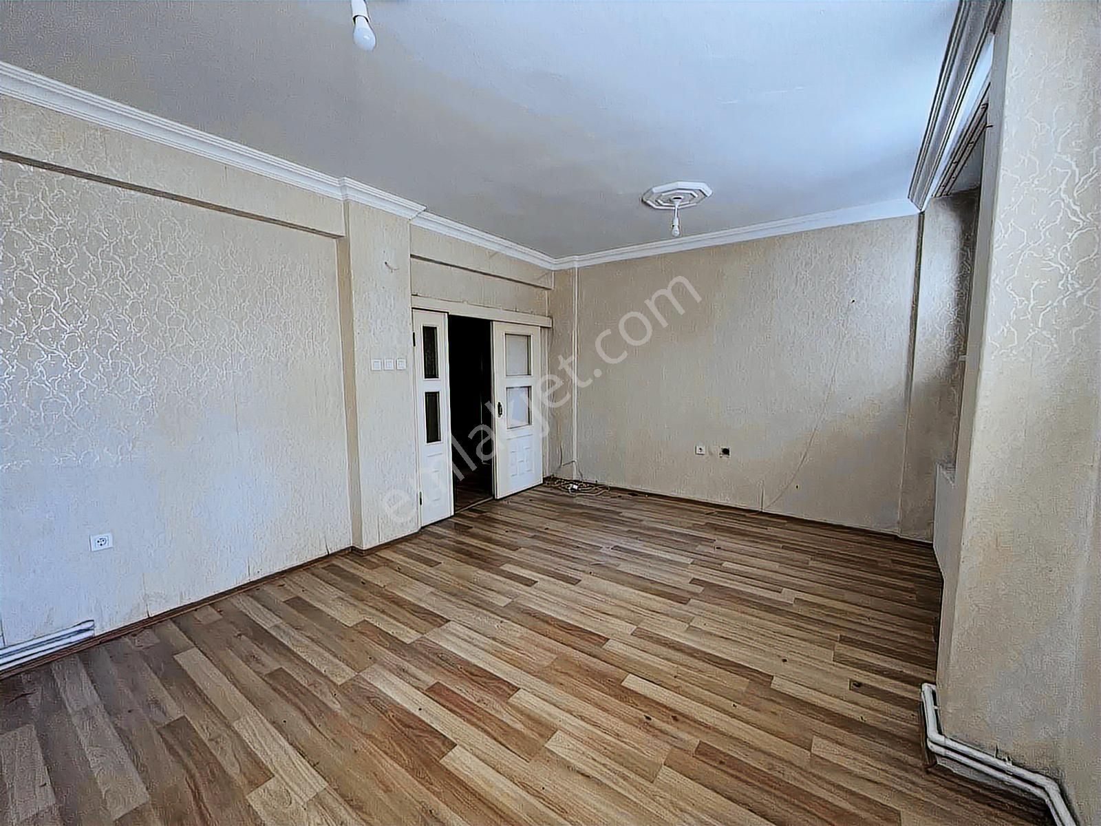Bahçelievlerde Öğrenciye Kiralık 2+1 Daire - Görsel 12