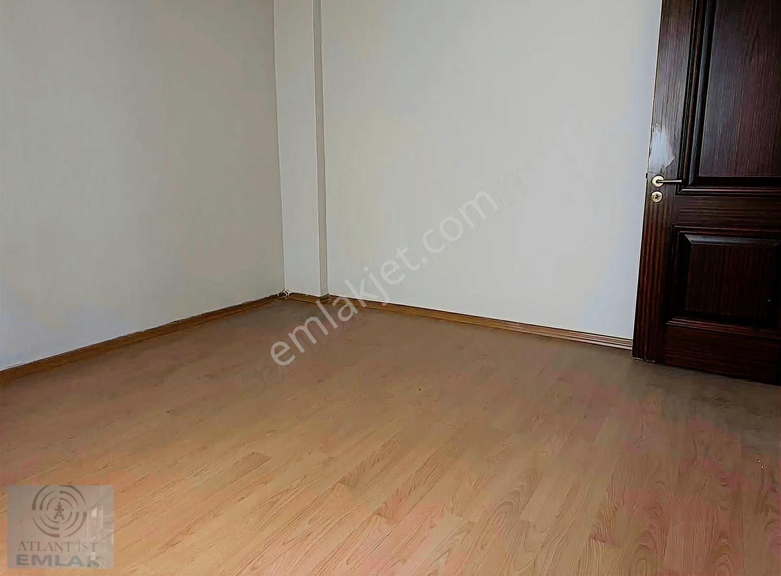 Yenidoğan Hilal Mah. Emek Caddesine Yakın 3+1 110m2 Giriş Kat - Görsel 18