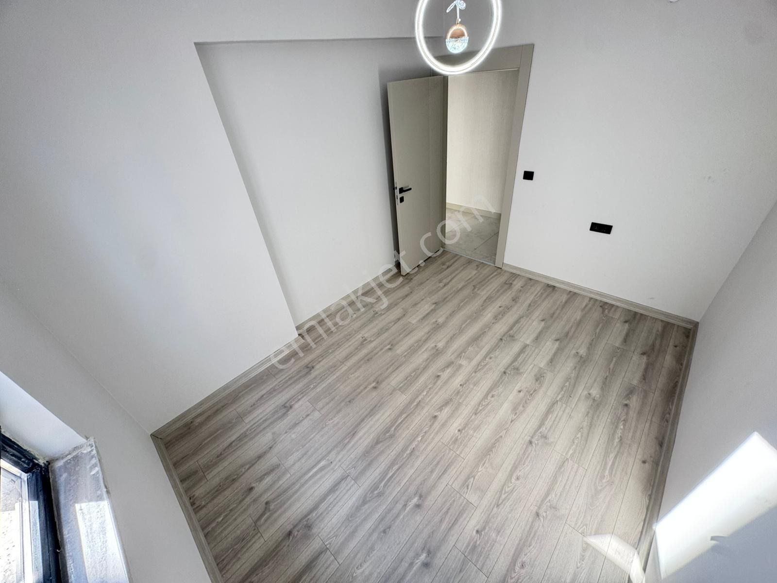 Yenikent Mustafa Kemal'de Mükemmel Lokasyonda Satılık 4+1 Daire - Görsel 23