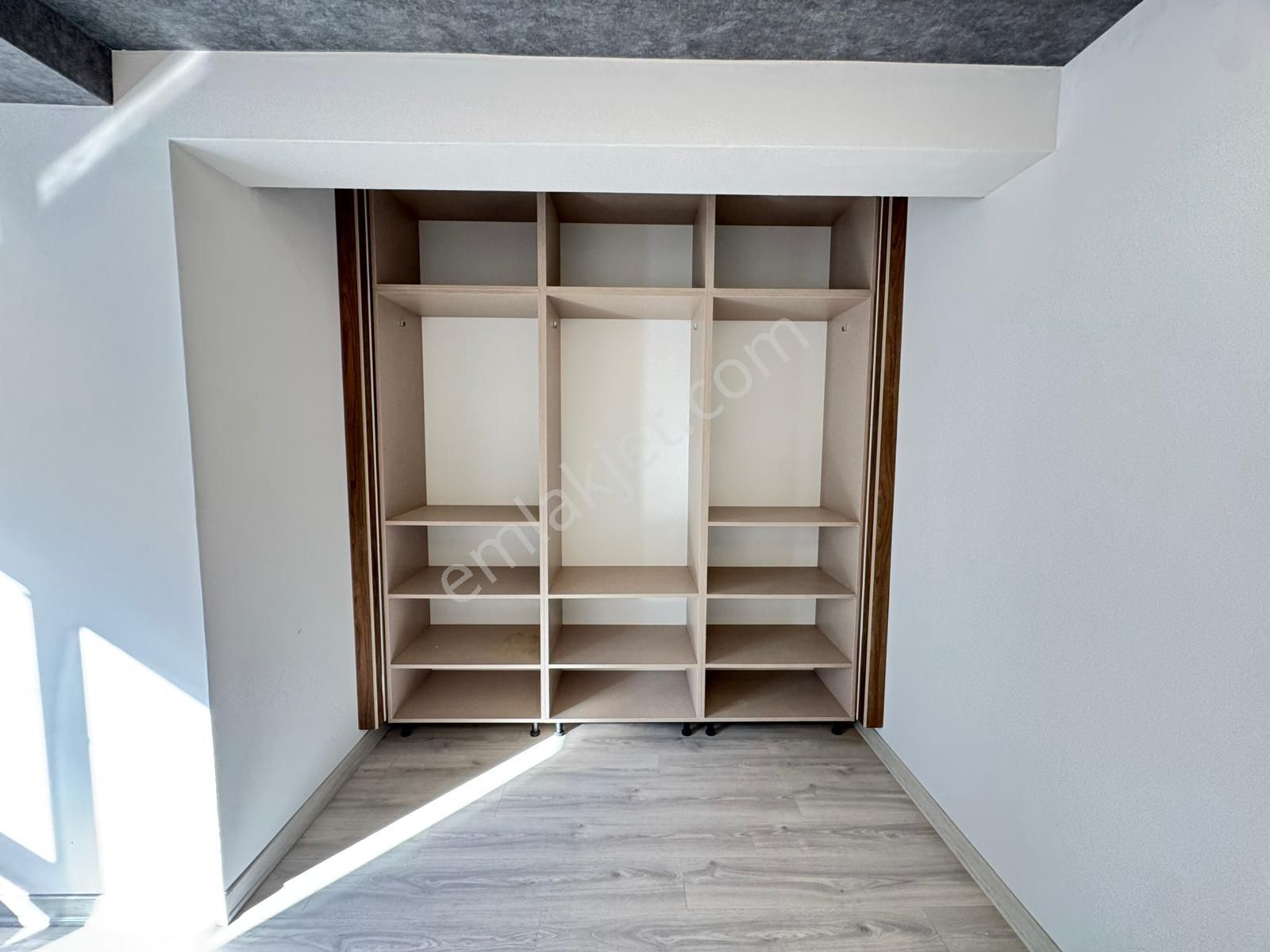 Yenikent Mustafa Kemal'de Mükemmel Lokasyonda Satılık 4+1 Daire - Görsel 21