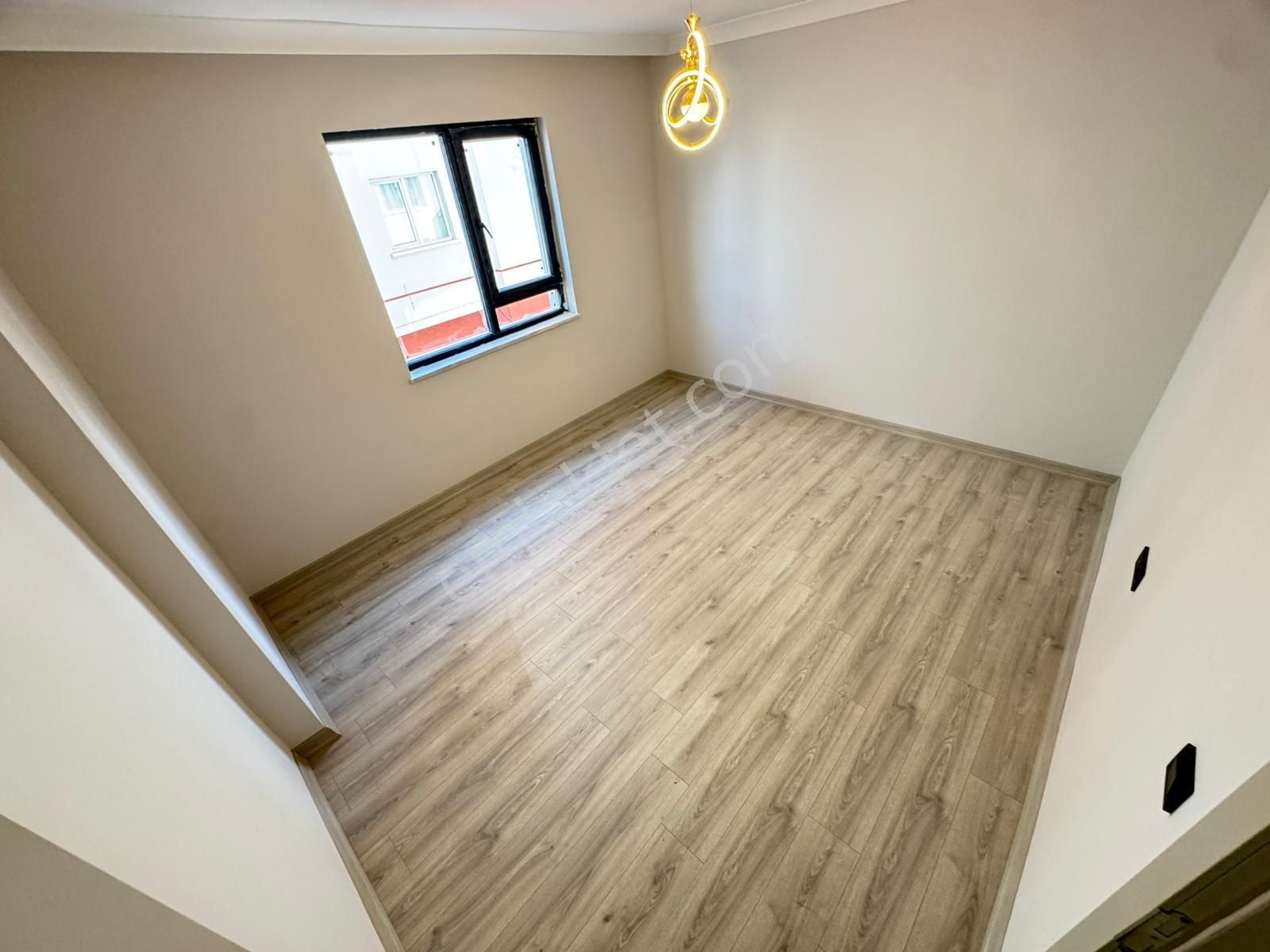 Yenikent Mustafa Kemal'de Mükemmel Lokasyonda Satılık 4+1 Daire - Görsel 16