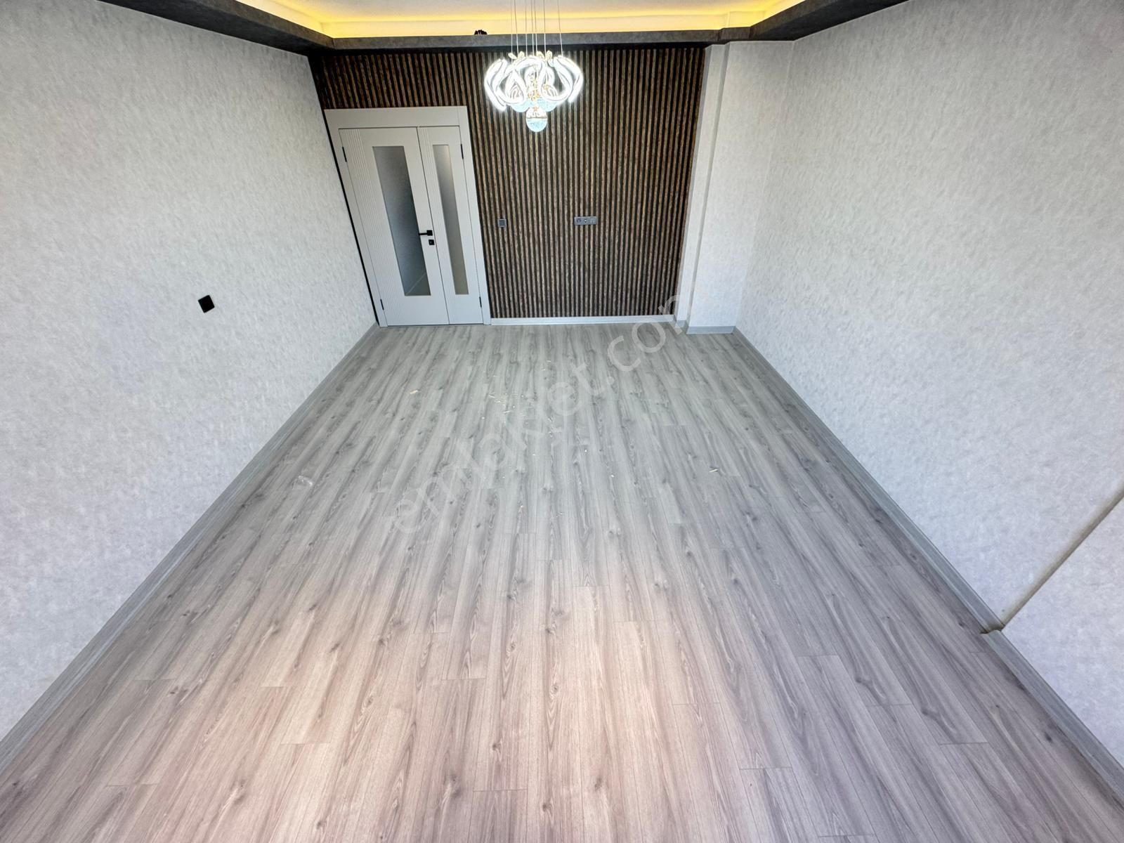 Yenikent Mustafa Kemal'de Mükemmel Lokasyonda Satılık 4+1 Daire - Görsel 14