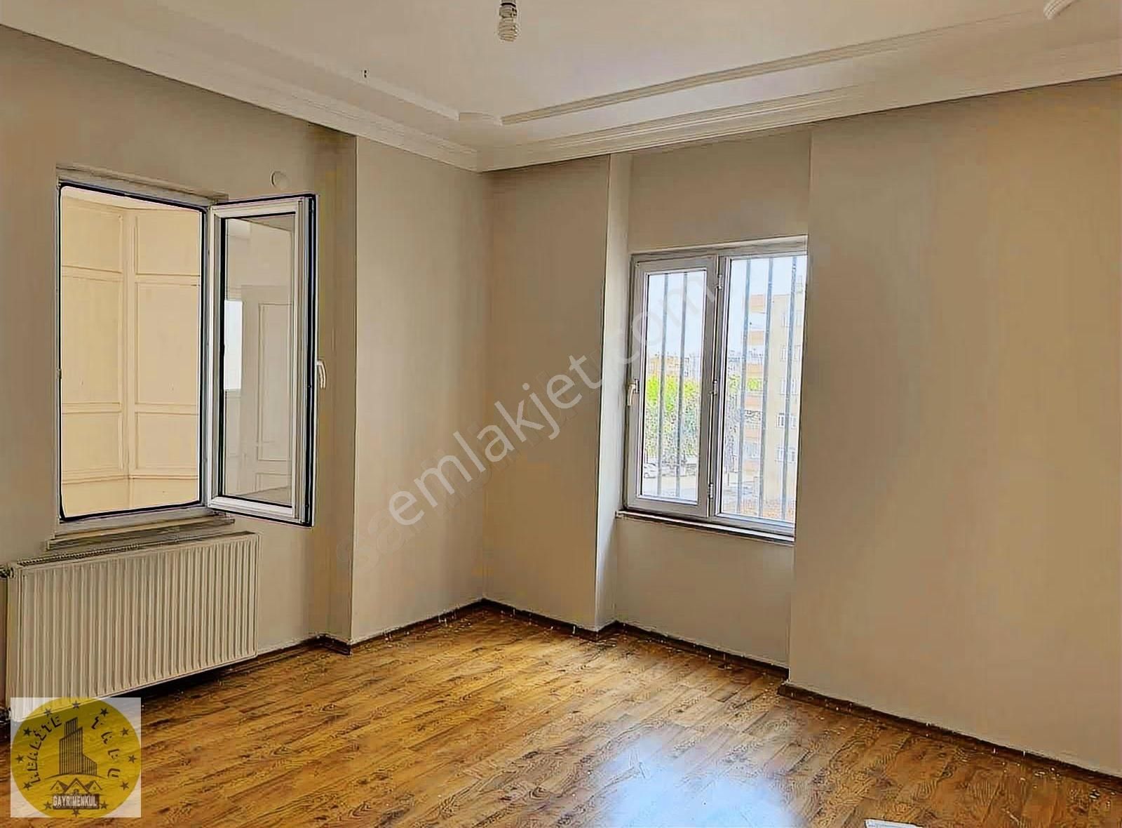Realite Tapudan Kiralık 4+1 Daire - Görsel 12
