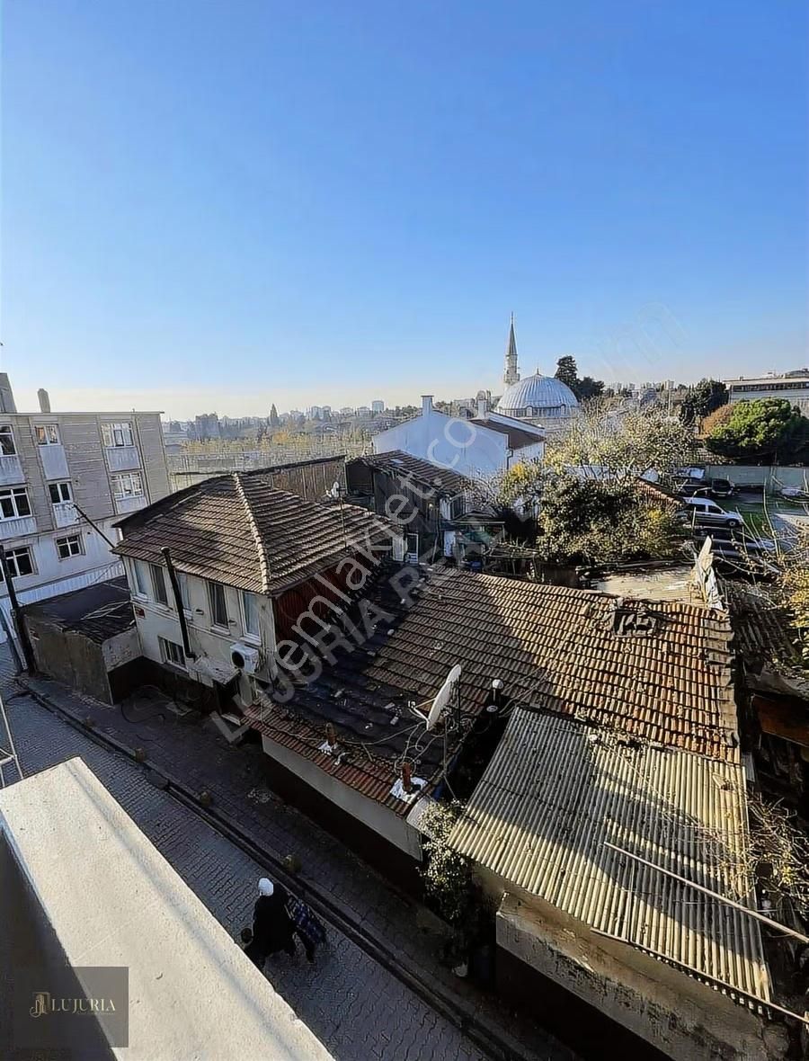 Tarihi Yarımada Silivrikapıda Yatırımlık Oturumluk Satılık Daire - Görsel 2