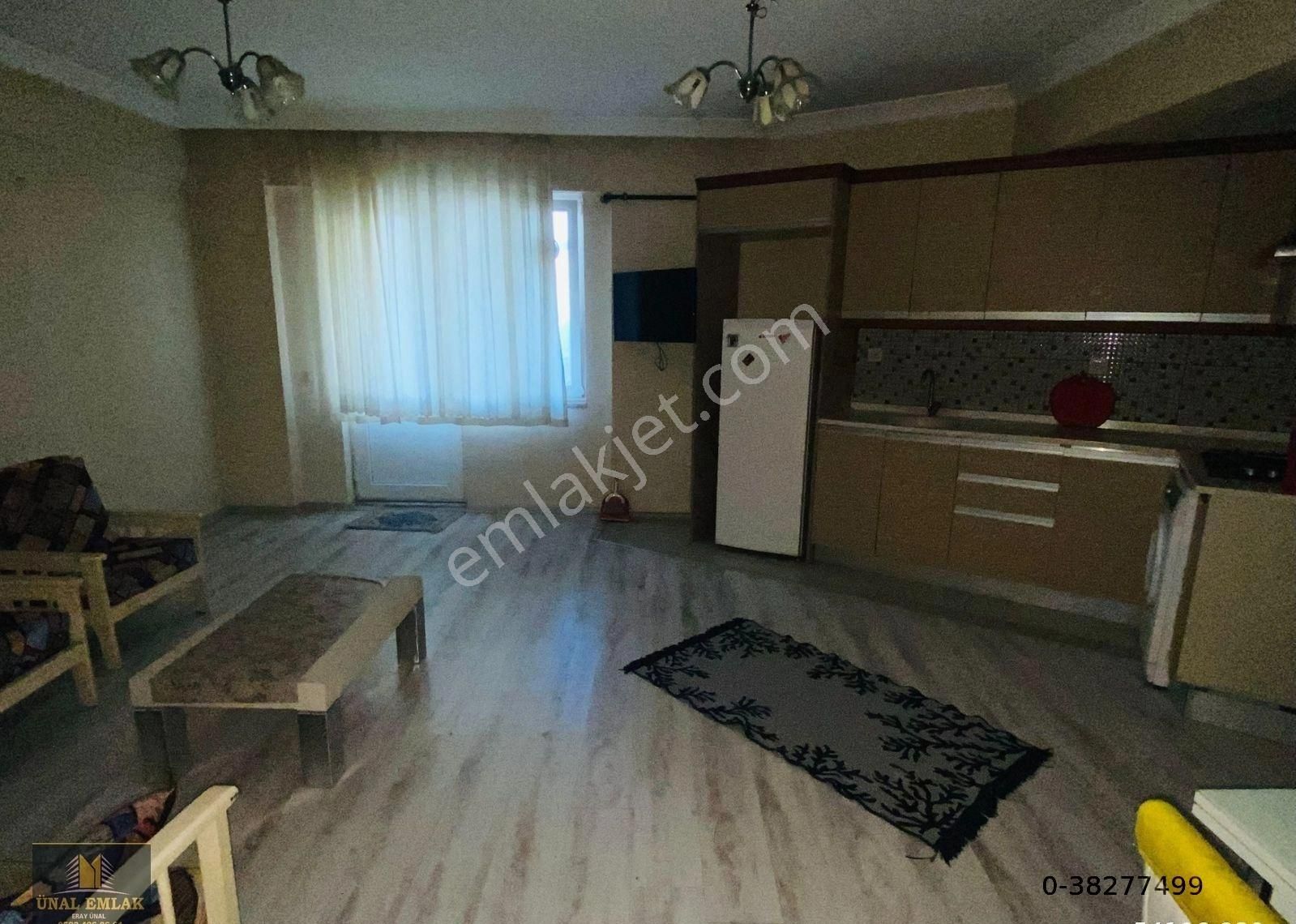 Ünal Emlak'tan Bandırma 17 Eylülde 1+1 Kombili Eşyalı Daire - Görsel 6