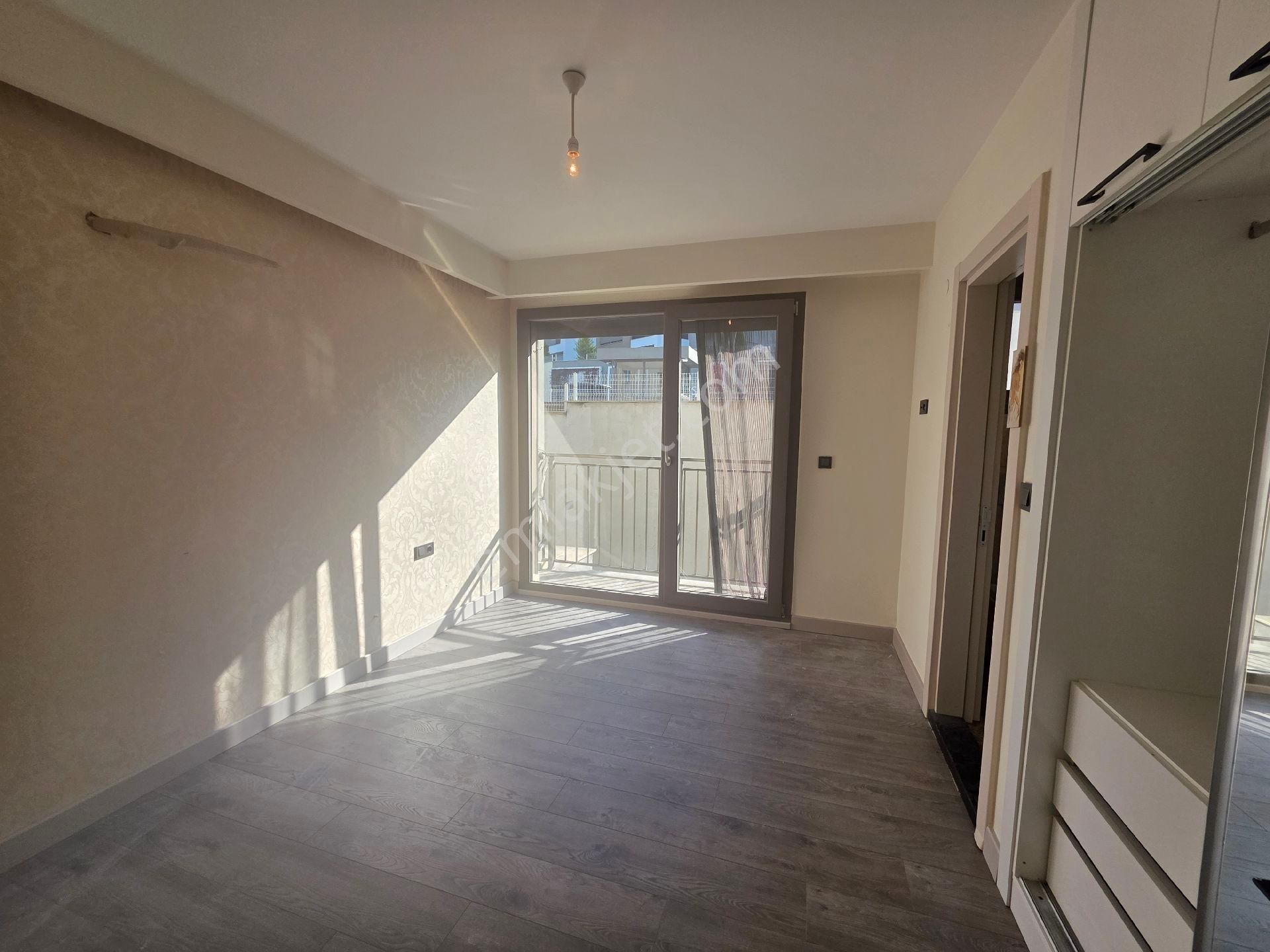 Kuşadası Satılık 2+1 Daire - Görsel 18