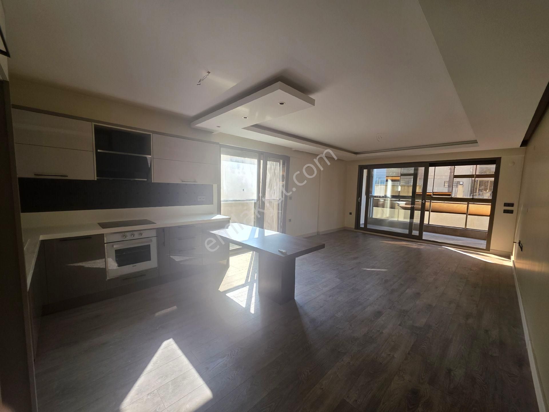 Kuşadası Satılık 2+1 Daire - Görsel 6