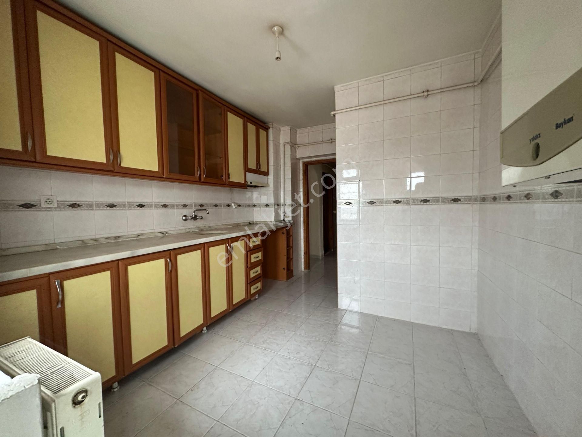 Osmangazi Cadde Üzerinde Manzaralı 3+1 Kiralık Daire - Görsel 5