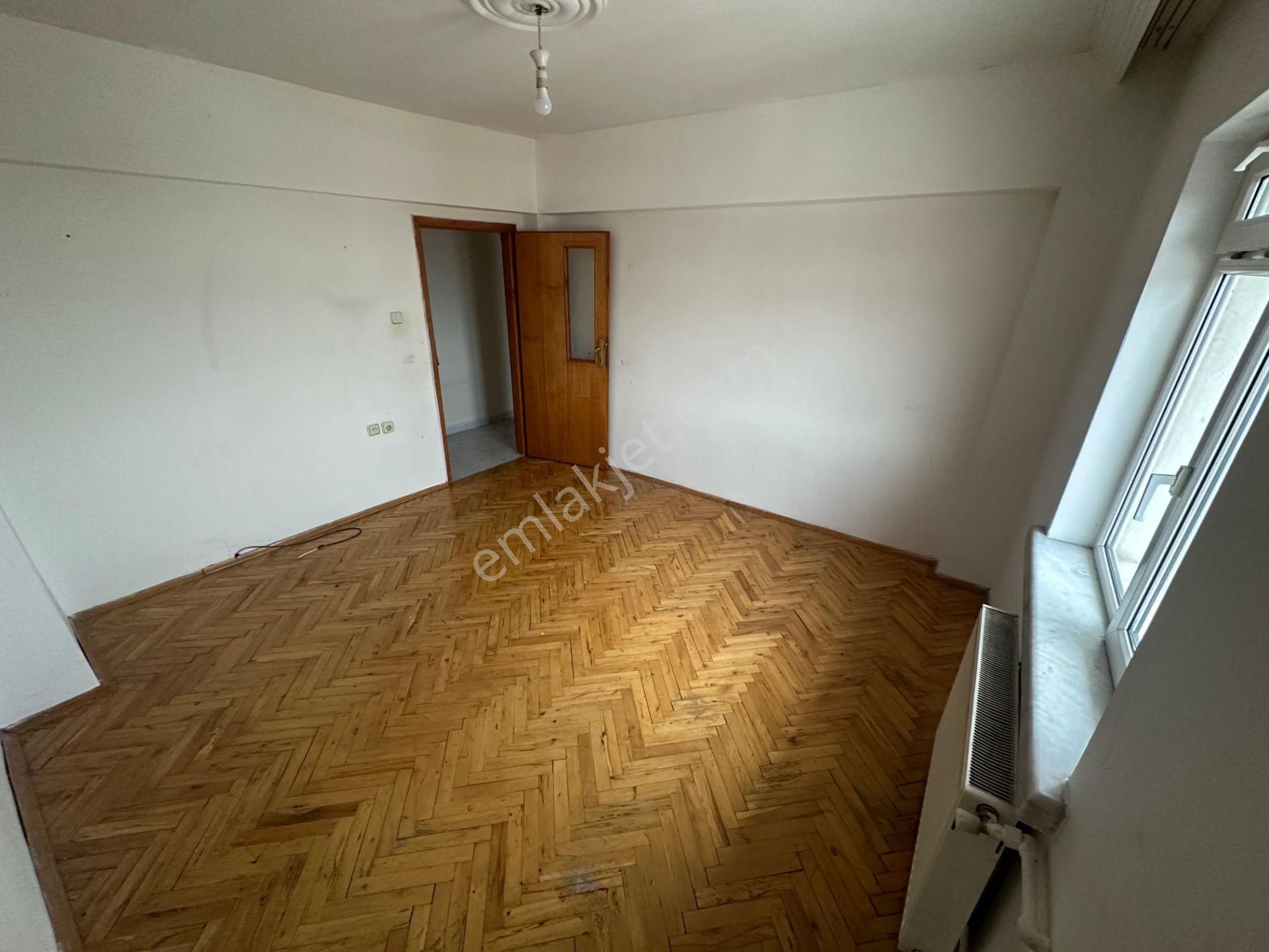 Osmangazi Cadde Üzerinde Manzaralı 3+1 Kiralık Daire - Görsel 22