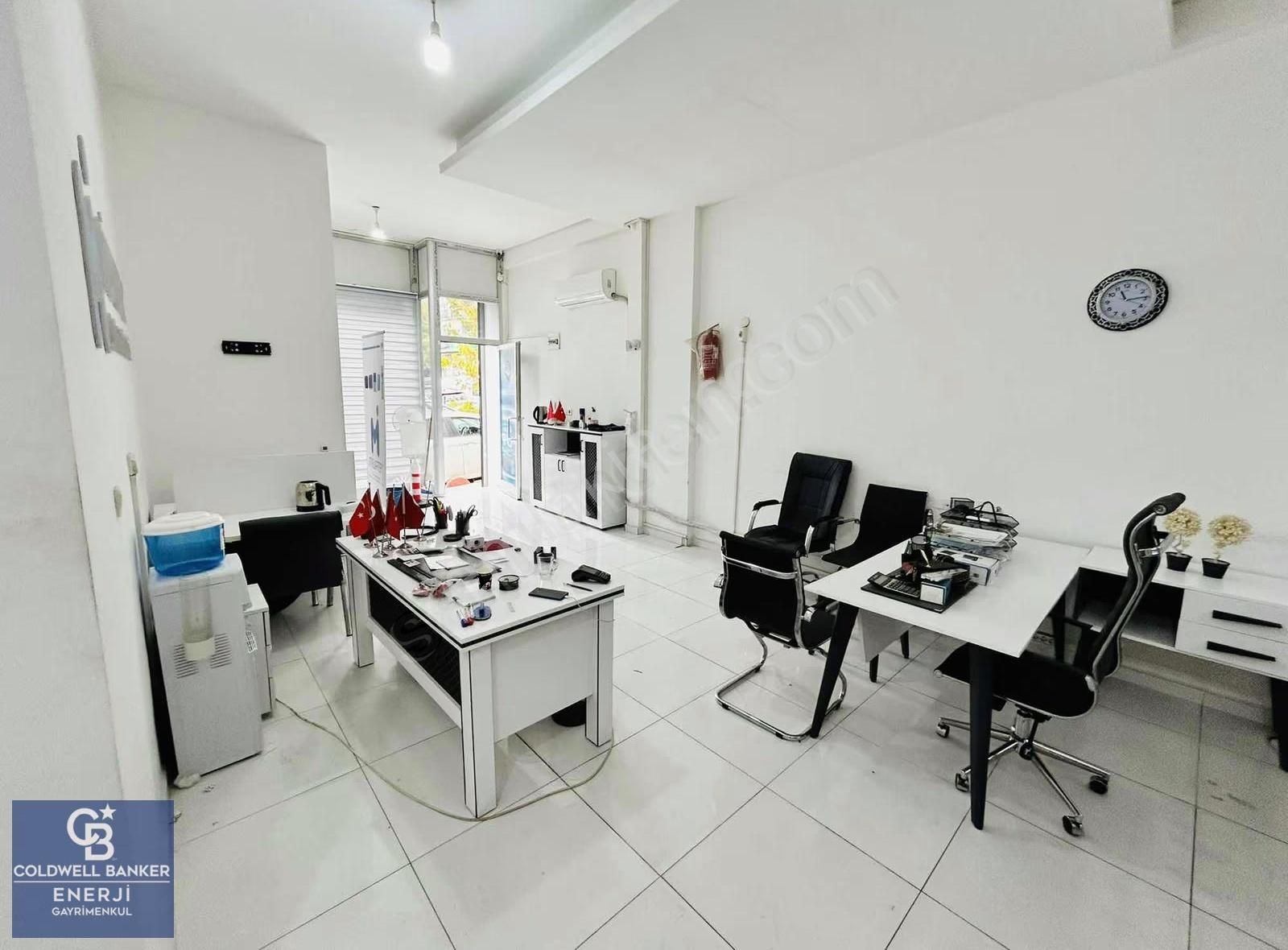 Bayrampaşa Yenidoğan Kızılay Sokak Satılık 150m2 Dükkan & Depo - Görsel 12