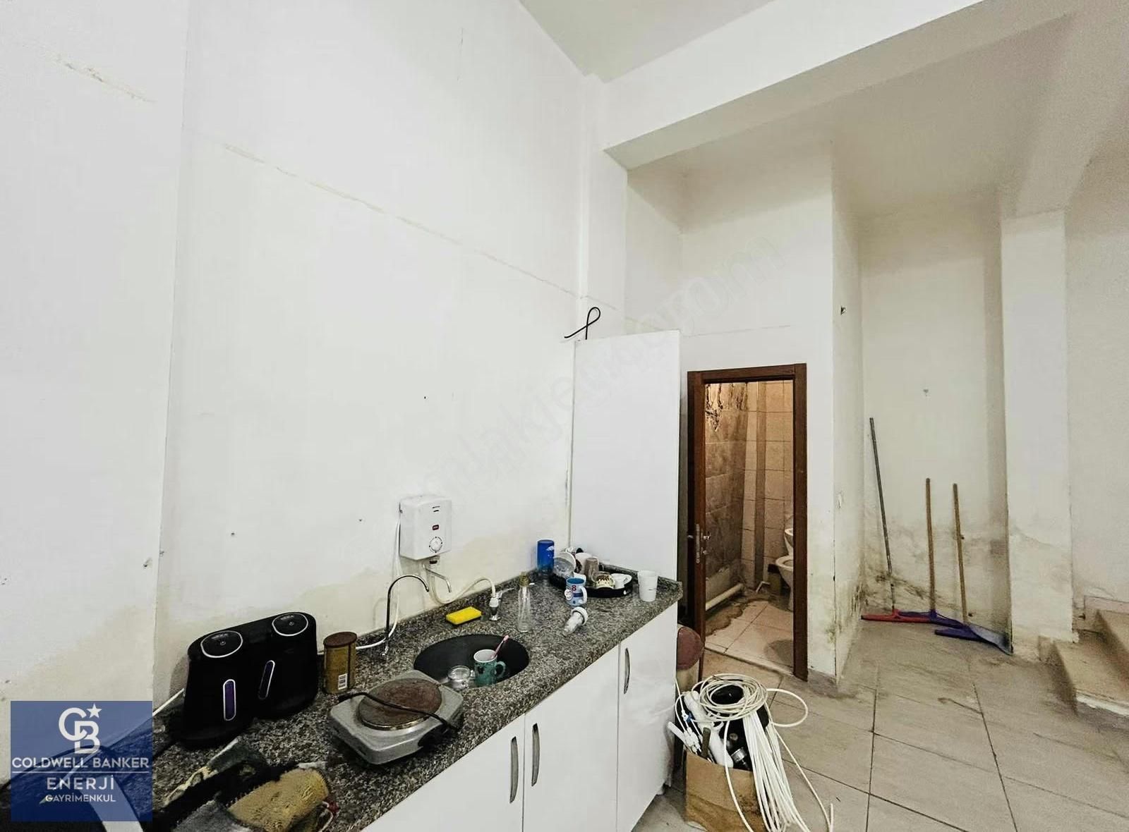 Bayrampaşa Yenidoğan Kızılay Sokak Satılık 150m2 Dükkan & Depo - Görsel 16