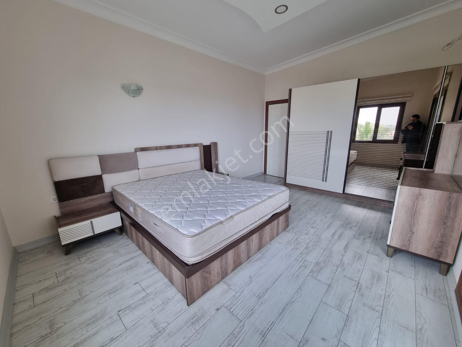 Didimde Denize Yakın Havuzlu Sitede 3+1 Eşyalı Dublex - Görsel 4