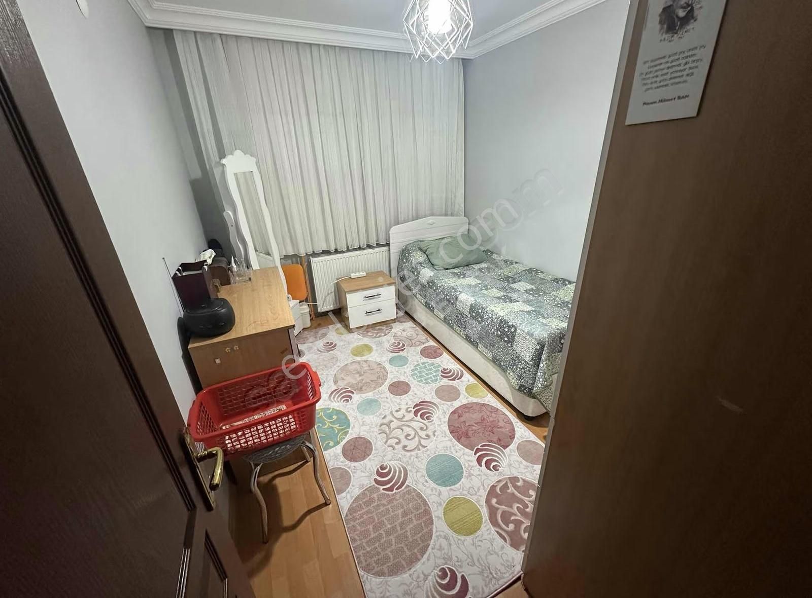 Ankara Emlak'tan Türközünde Geniş , Kilerli Kiralık 3+1 Daire - Görsel 3