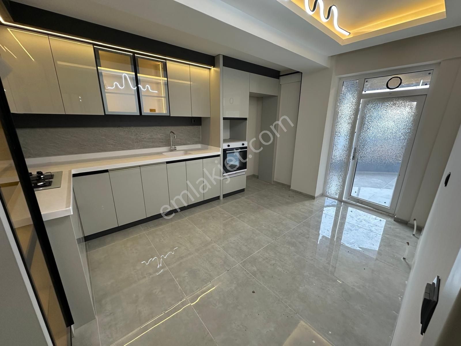 Mustafa Kemal Mhde 3+1 Caddede Ara Katta Haftanın Fırsat Dairesi - Görsel 4