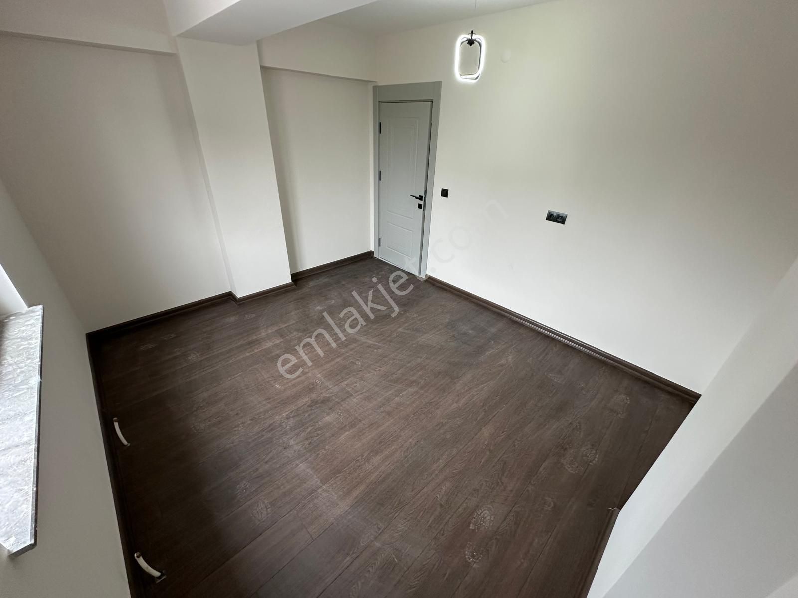 Mustafa Kemal Mhde 3+1 Caddede Ara Katta Haftanın Fırsat Dairesi - Görsel 23