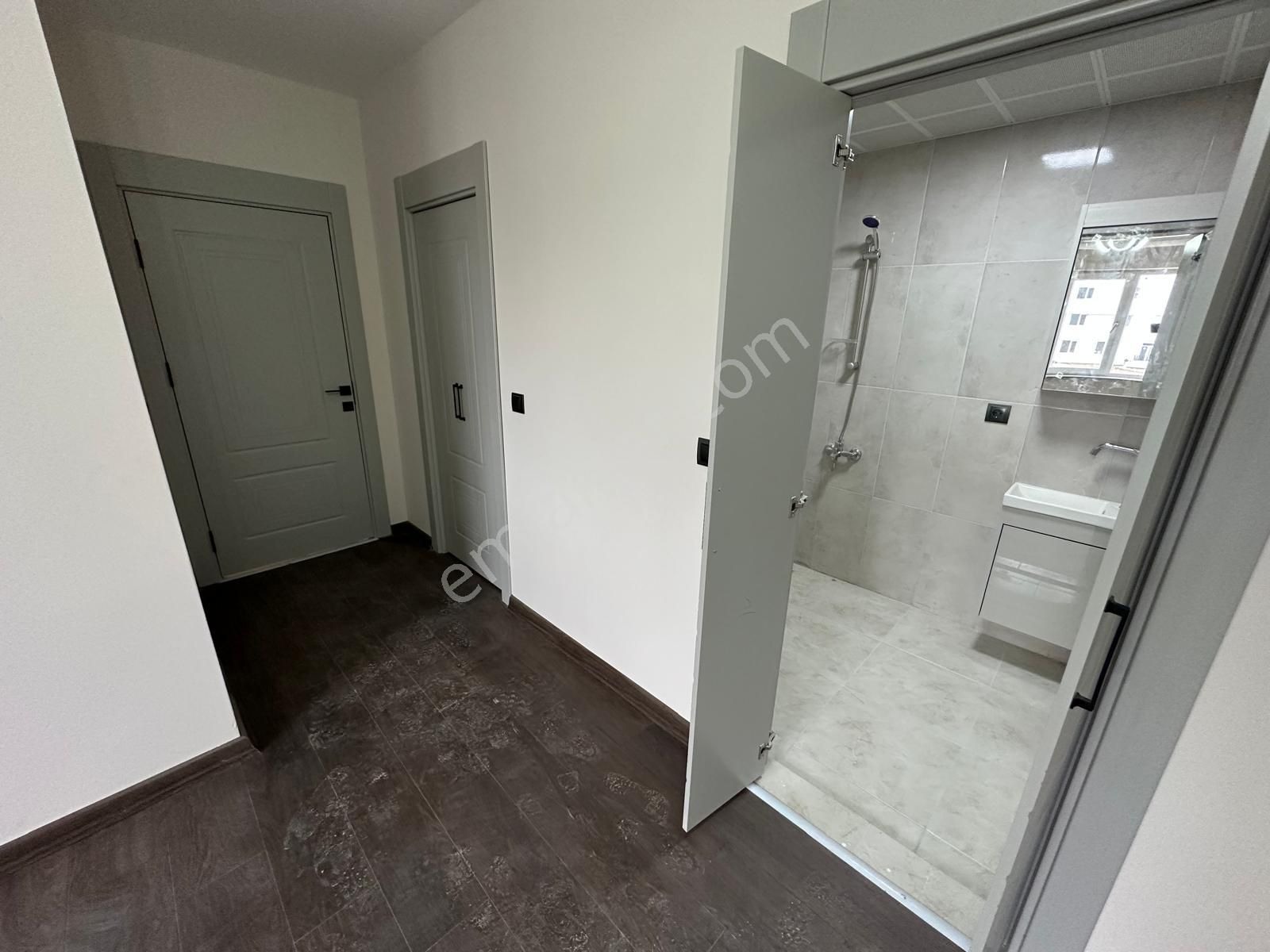 Mustafa Kemal Mhde 3+1 Caddede Ara Katta Haftanın Fırsat Dairesi - Görsel 18