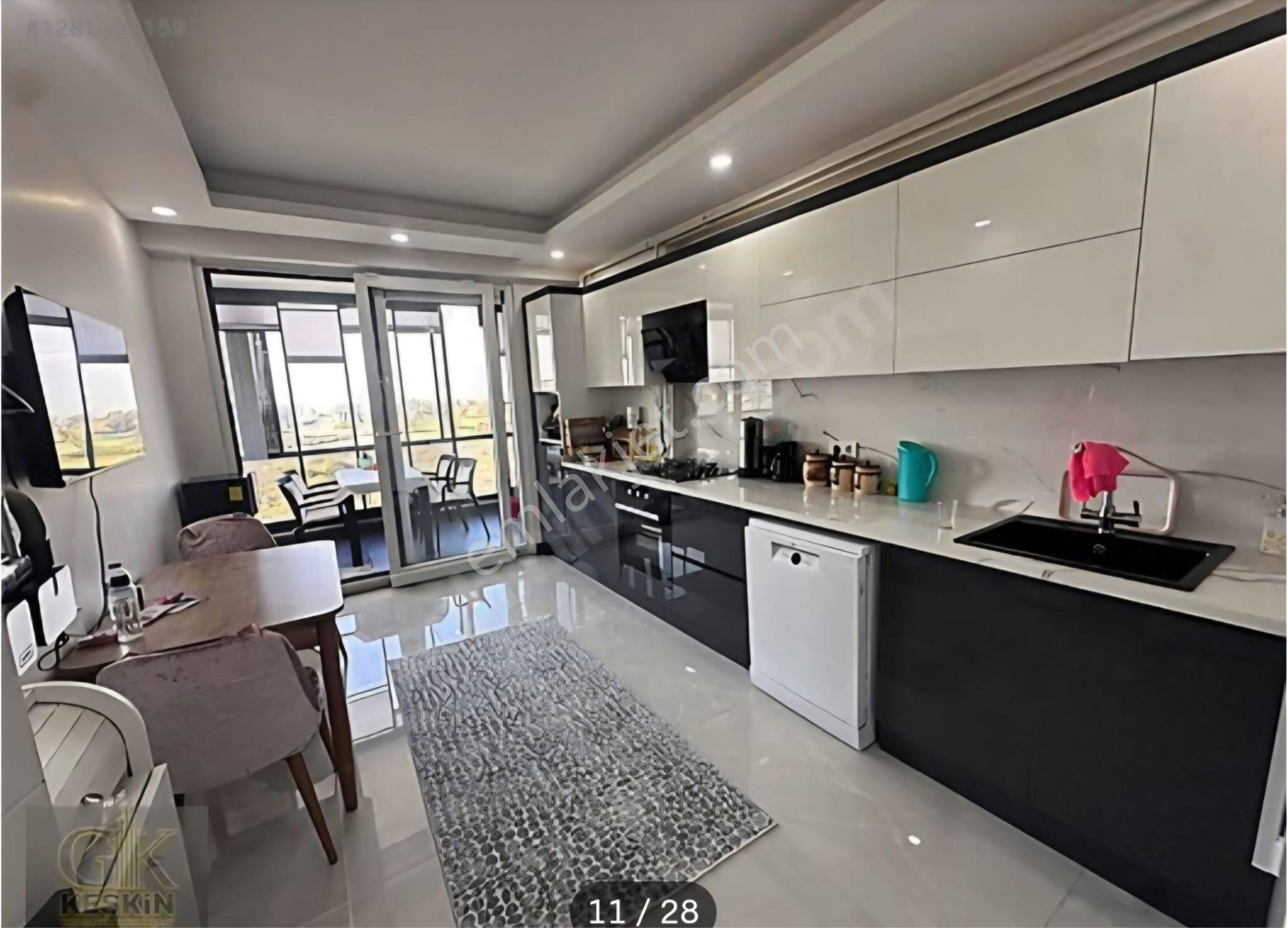 Çorlu Hürriyet İzsiz Towers'ta 3+1 Ara Kat Havuzlu Lüx Site İçi