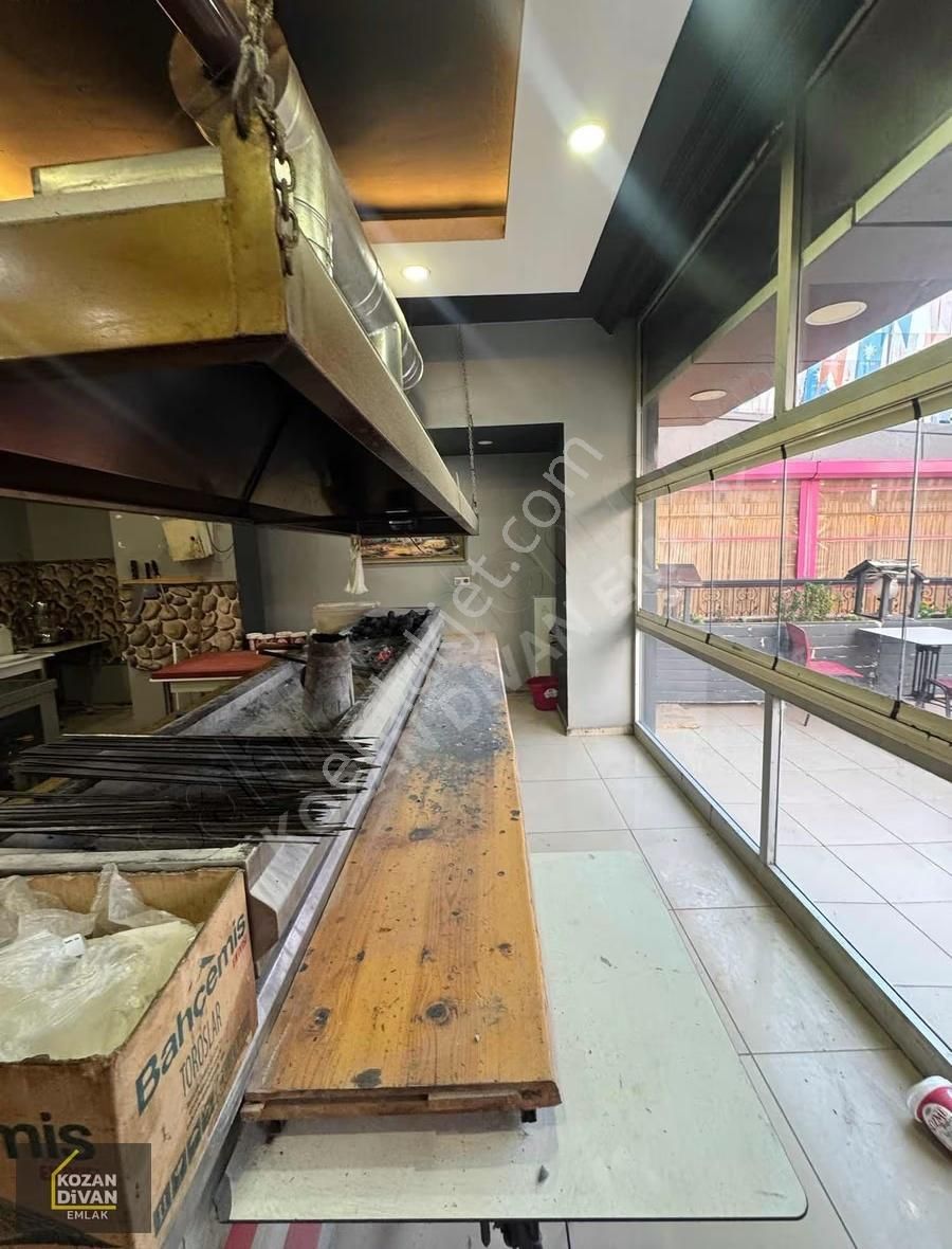 Kozan Divan Emlak'tan Göç Yolunda Devren Satılık Kebap Salonu - Görsel 5