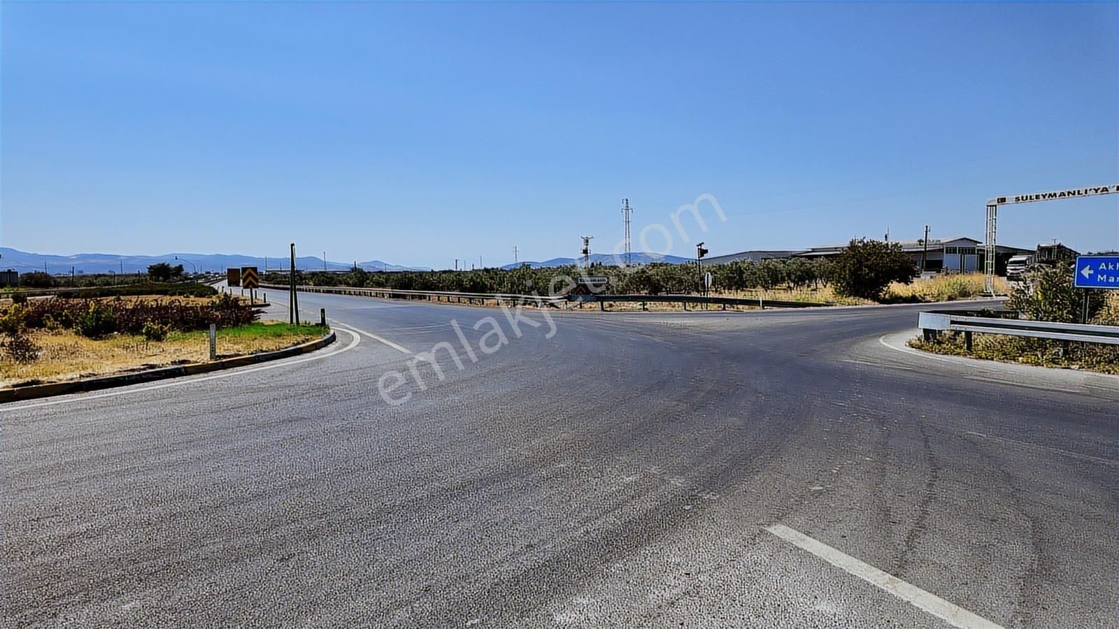 Süleymanlı Soma Yolu Kavşağında 2522 M2 Stratejik Konumda Arsa - Görsel 26