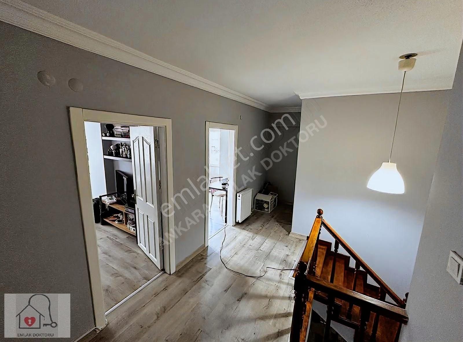 Bakımlı Temiz 5+1 Teraslı Acil Satılık Daire - Görsel 20