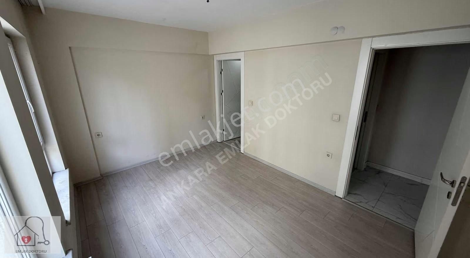 Ful Kredili Katta Kapalı Mutfak Geniş Teras Balkonlu 3+1 Sitede - Görsel 26