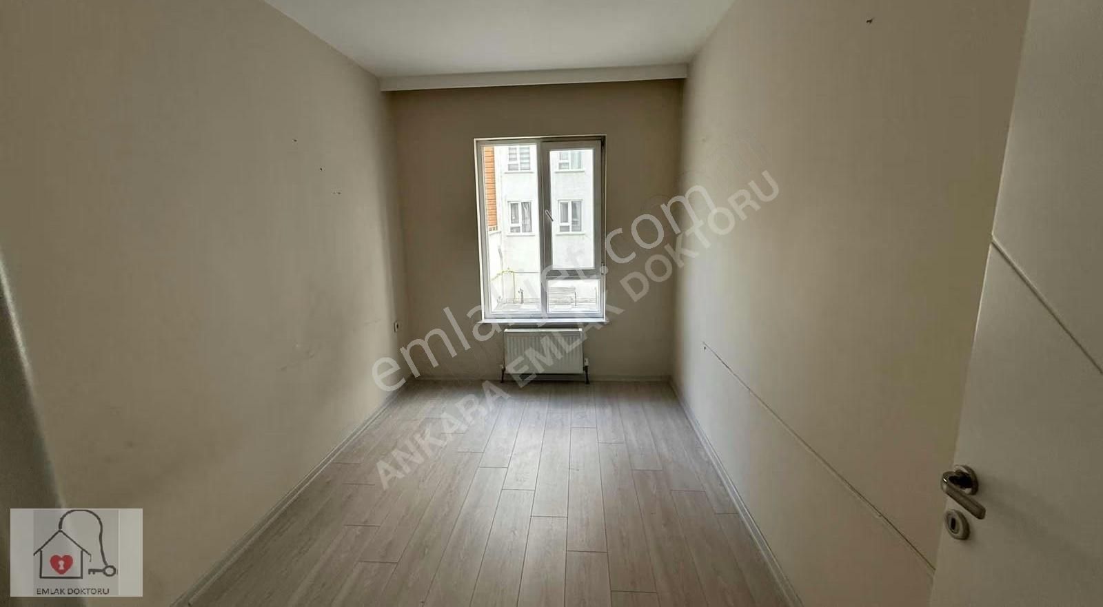 Ful Kredili Katta Kapalı Mutfak Geniş Teras Balkonlu 3+1 Sitede - Görsel 6