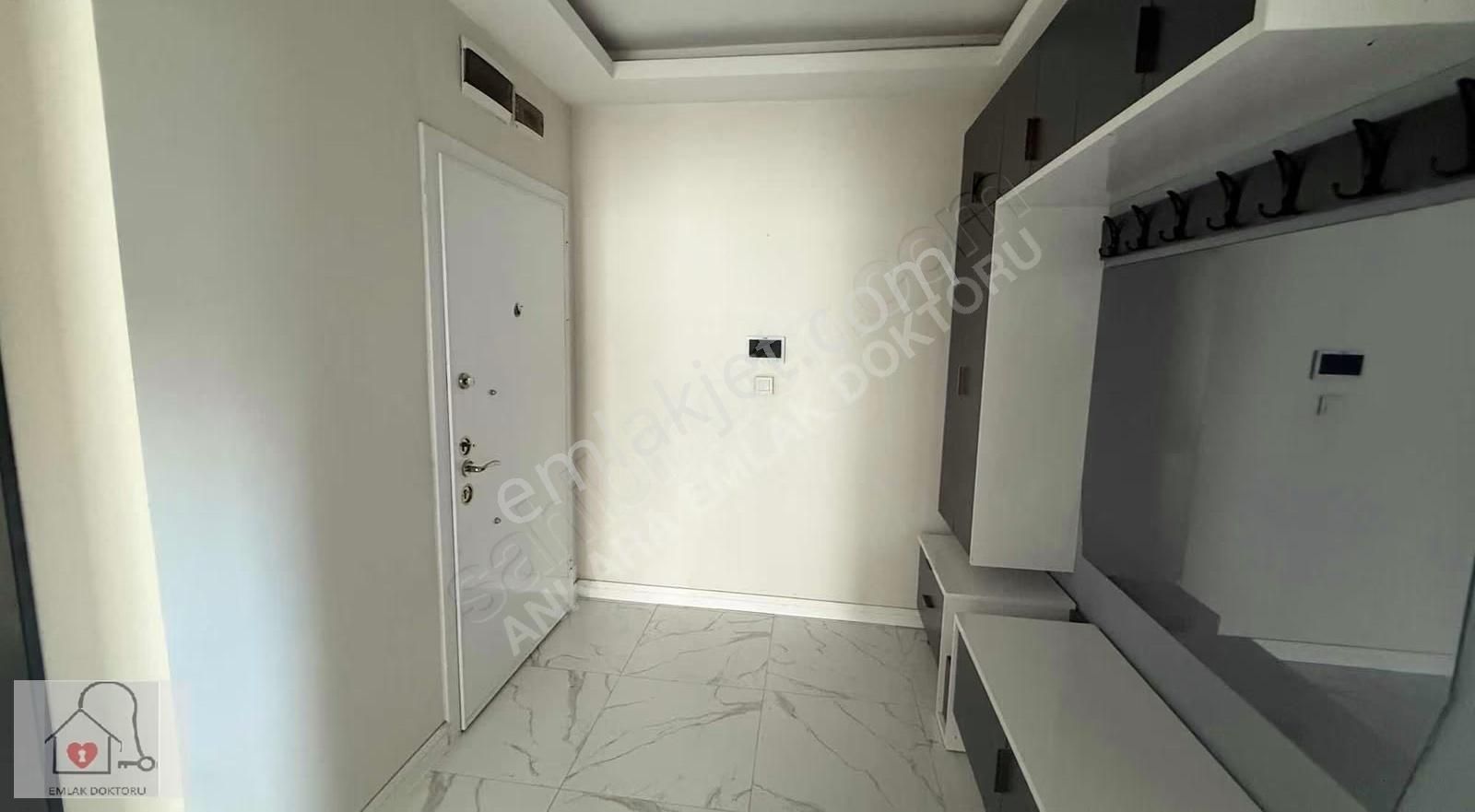 Ful Kredili Katta Kapalı Mutfak Geniş Teras Balkonlu 3+1 Sitede - Görsel 13