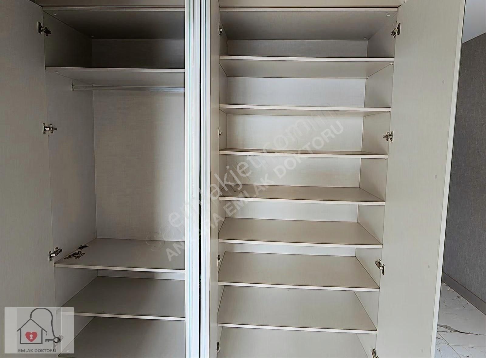 Giyinme Odalı Çift Banyolu Geniş Ve Manzaralı Önü Açık 2+1 Daire - Görsel 8