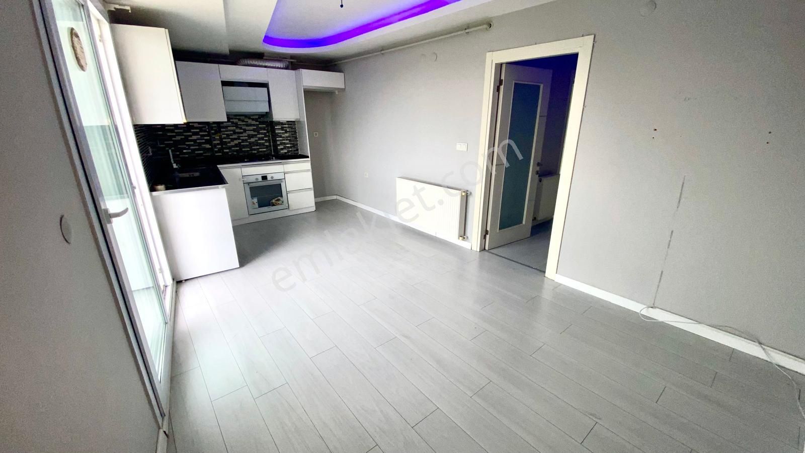 Arga'dan Buca Fırat Mah.ara Kat D.gazlı Klimalı 2+1 Kiralık Daire - Görsel 4