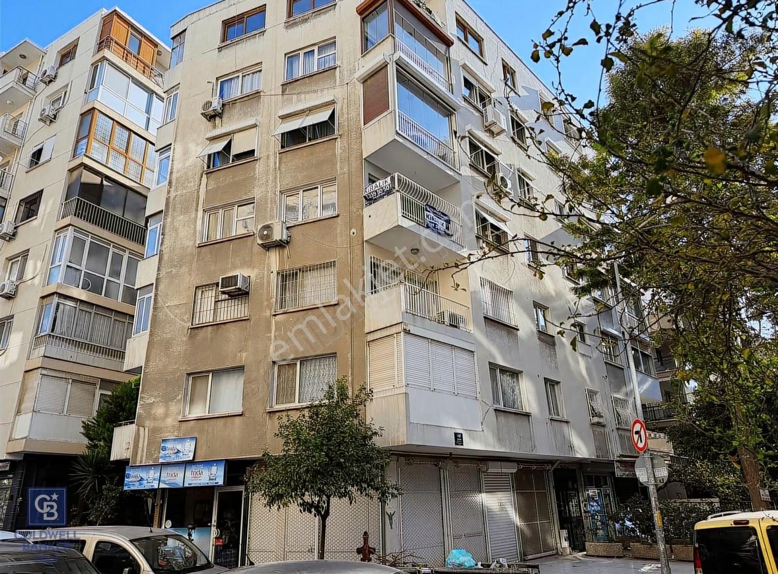 Alsancak Merkezi Konumda, Ulaşımı Kolay, 3 Cepheli 3+1 Kiralık - Görsel 16