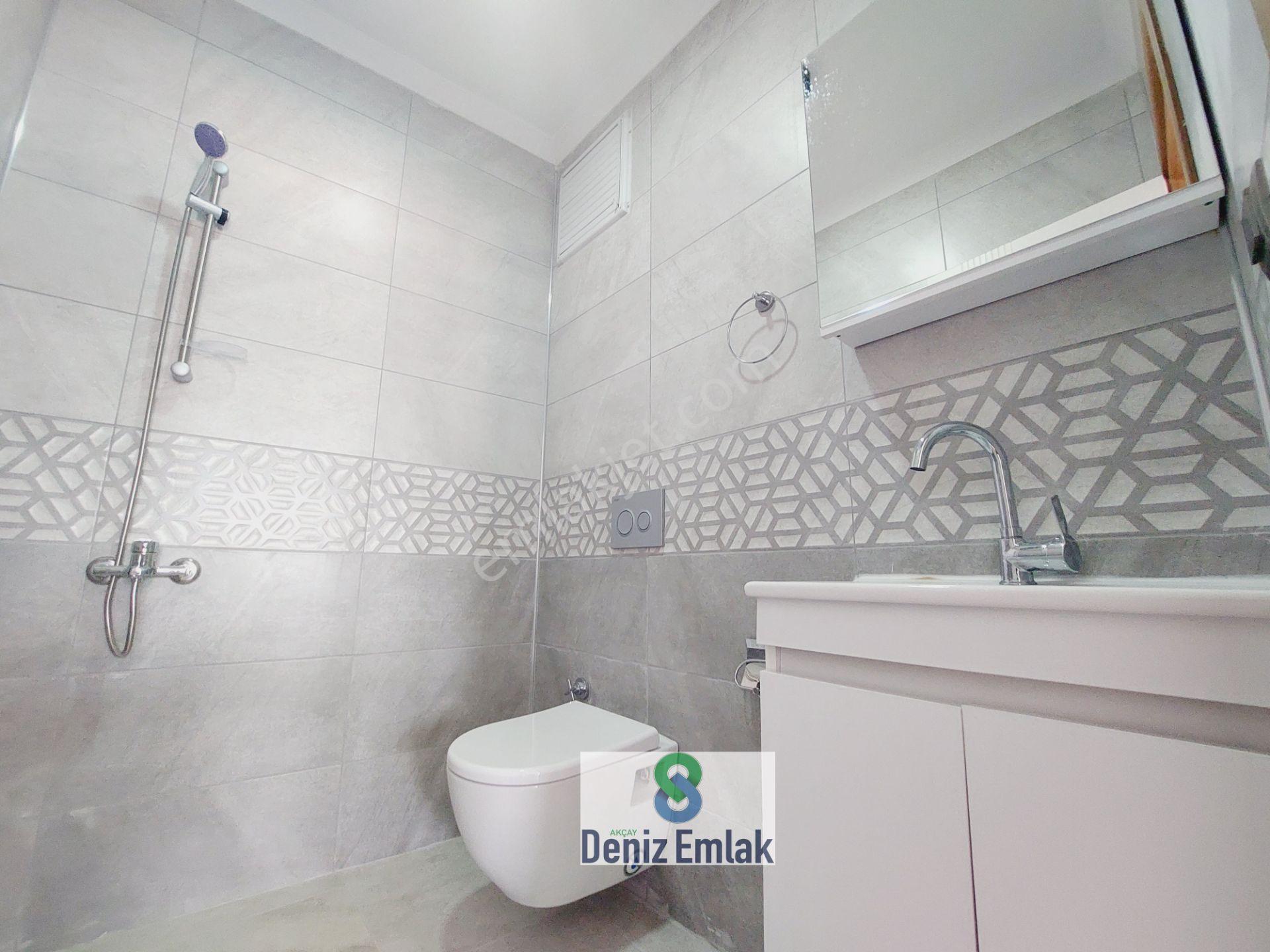 Denizden Zeytinlide Ön Cephe Arakat Asansörlü Geniş Satılık 2+1 Daire. - Görsel 24
