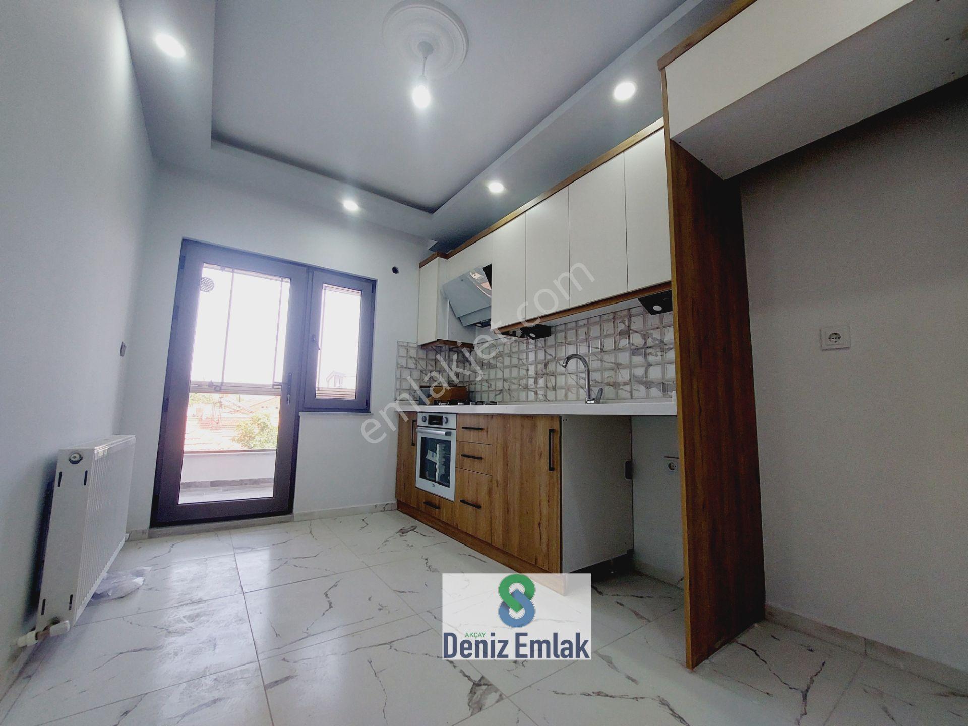 Denizden Zeytinlide Ön Cephe Arakat Asansörlü Geniş Satılık 2+1 Daire. - Görsel 14