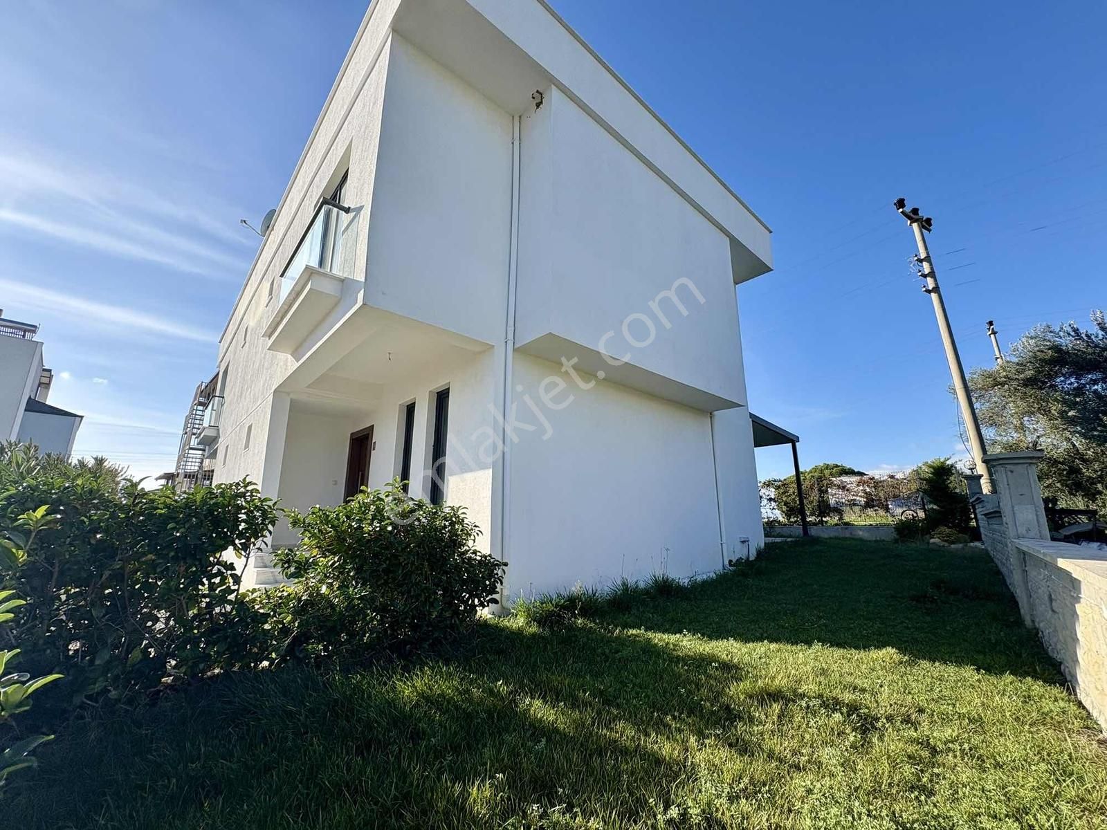 Rw Nefes'ten Karaağaçta Denize 150 Metre Villa - Görsel 2