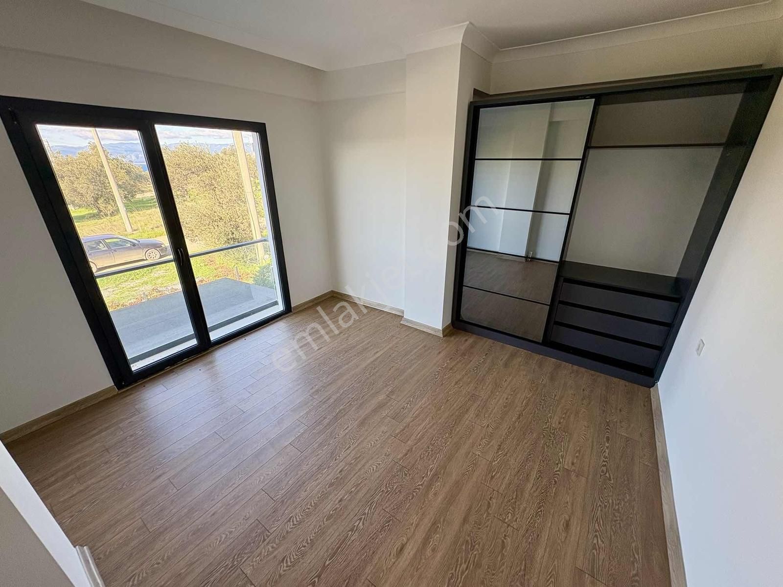 Rw Nefes'ten Karaağaçta Denize 150 Metre Villa - Görsel 22