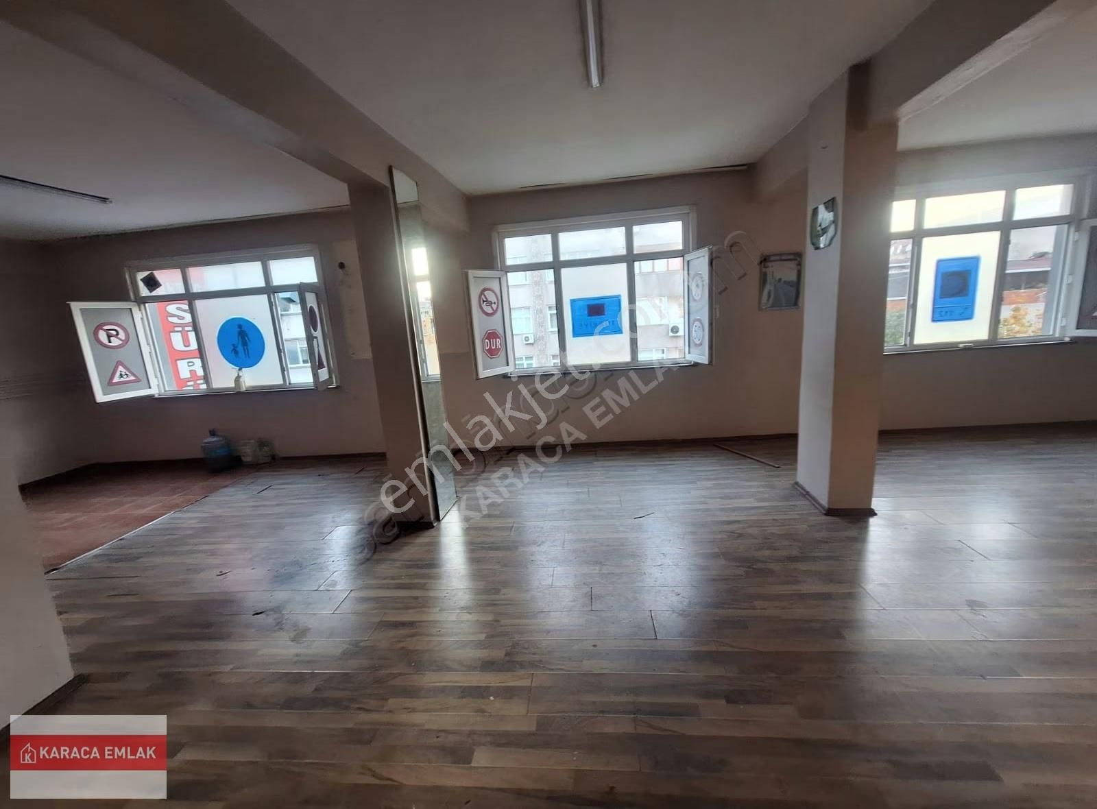 Mahmutbey Caddesine Cepheli Kiralık 250'm² Ofis Katı - Görsel 8