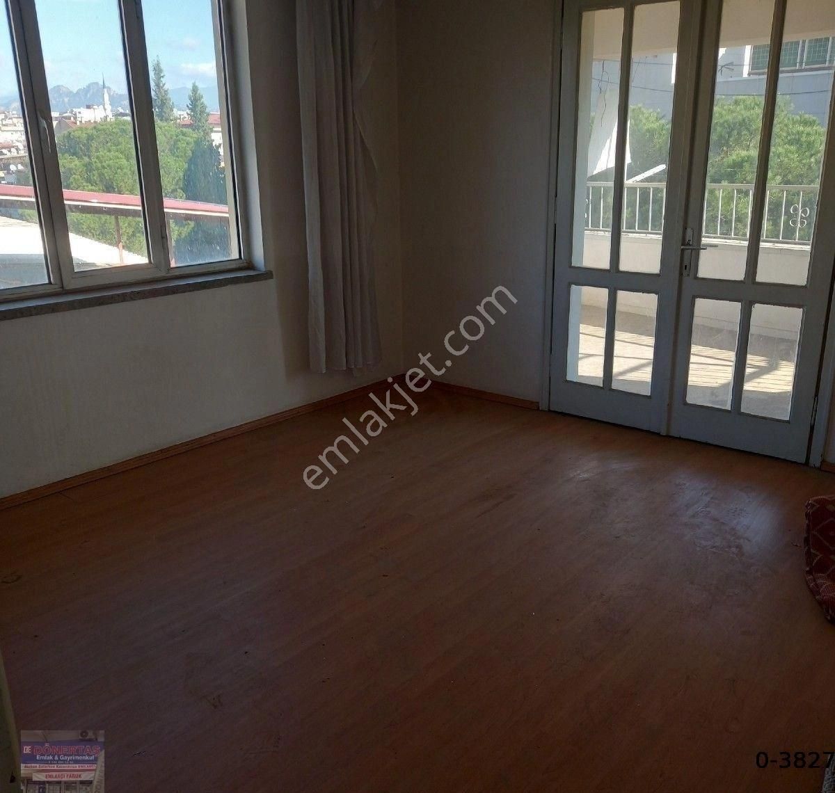 Dönertaş Emlaktan Nazilli Merkezde Eşyalı Çatı Katı Daire - Görsel 5