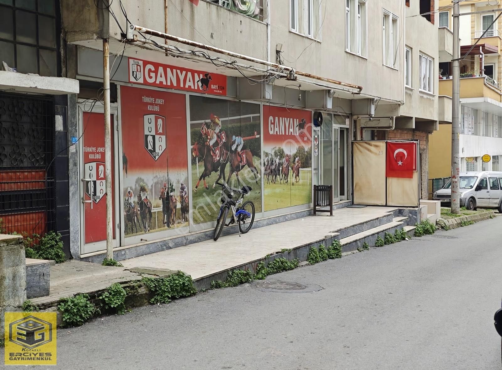 Tütünçiftlikte Fırsat Dükkan 157m2 Tabela Değeri Yüksek Kiracılı - Görsel 3