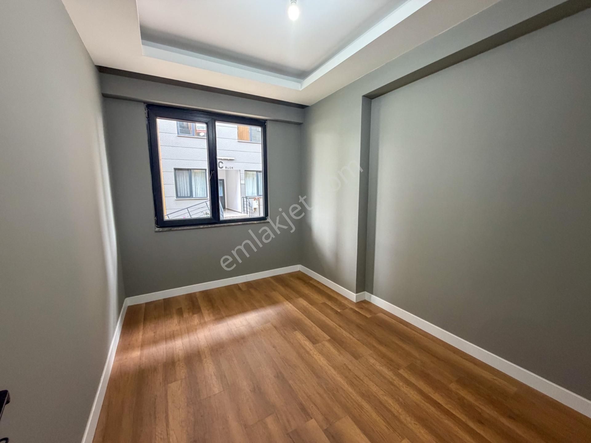 Site İçerisinde Bahçe Kullanımlı 3+1 Satılık Daire - Görsel 8