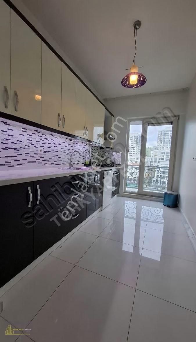 İstanbul Saraylarında Manzaralı Kiralık 3+1 Daire - Görsel 3