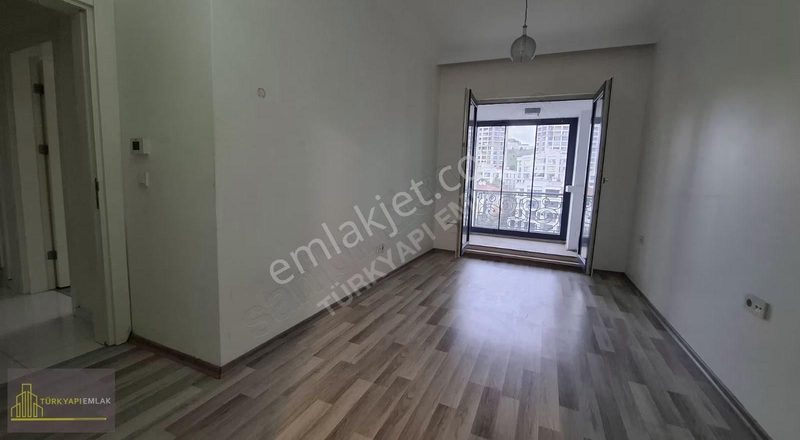 İstanbul Saraylarında Manzaralı Kiralık 3+1 Daire - Görsel 9