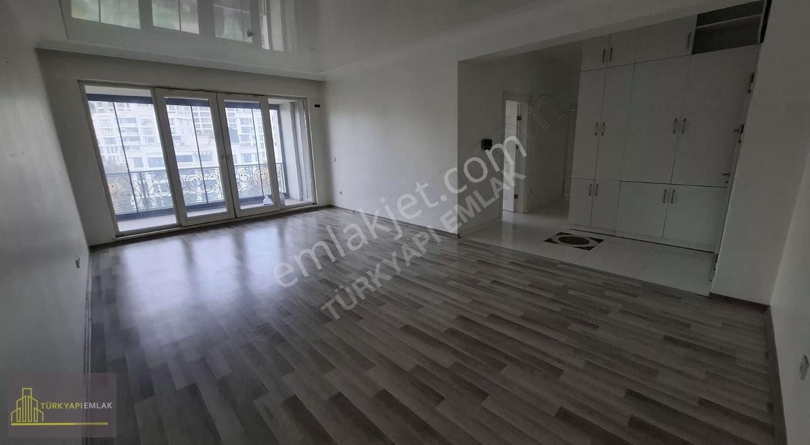İstanbul Saraylarında Manzaralı Kiralık 3+1 Daire - Görsel 10