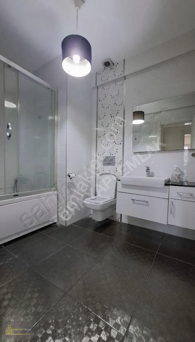 İstanbul Saraylarında Manzaralı Kiralık 3+1 Daire - Görsel 4