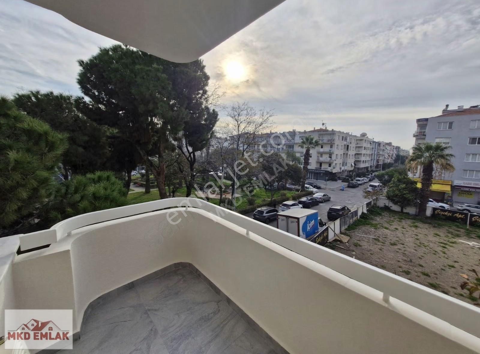 Bostanlı Da Full Tadilatlı Köşe Park Manzaralı 3+1 Mkd Emlak Tan - Görsel 22