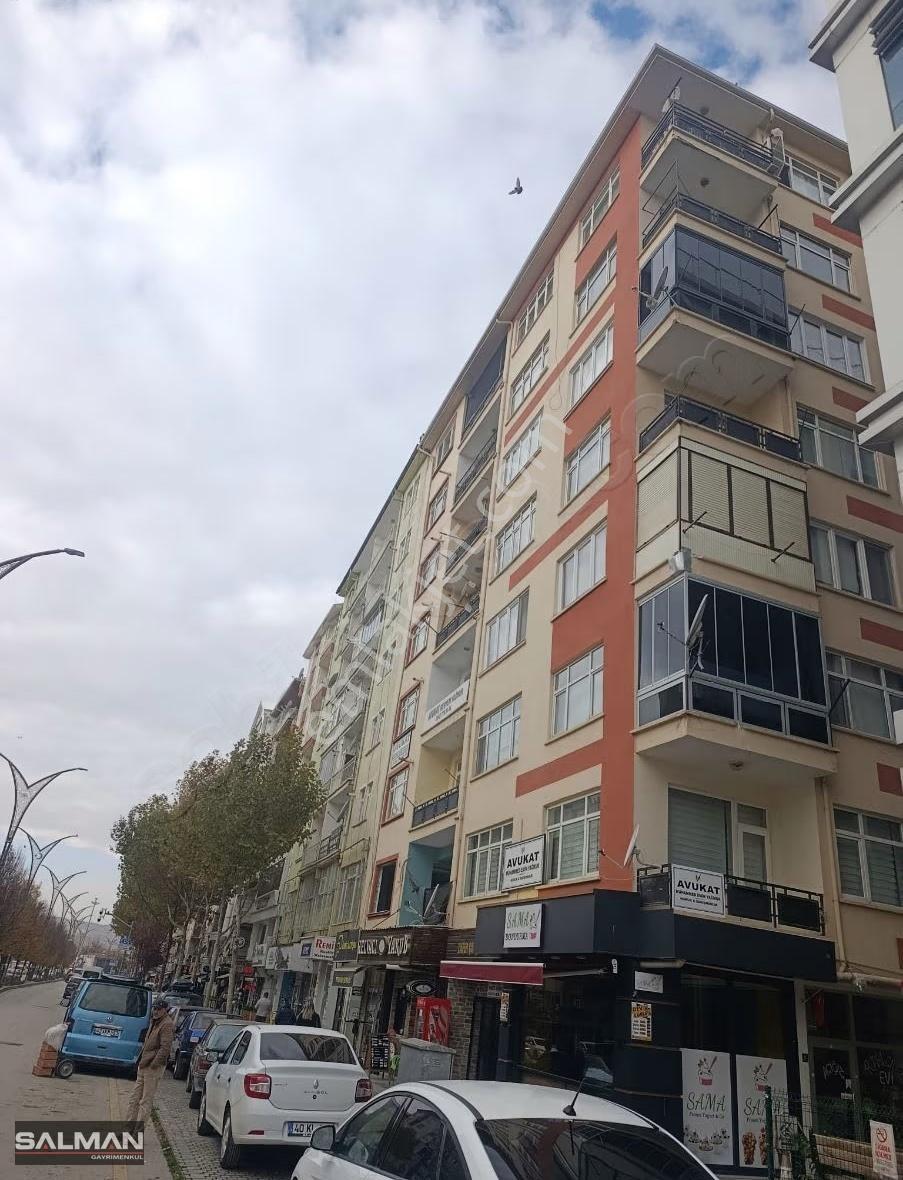 Aşıkpaşa Mahallesin'de Zafer Çarşında Satılık 3+1 Daire - Görsel 7