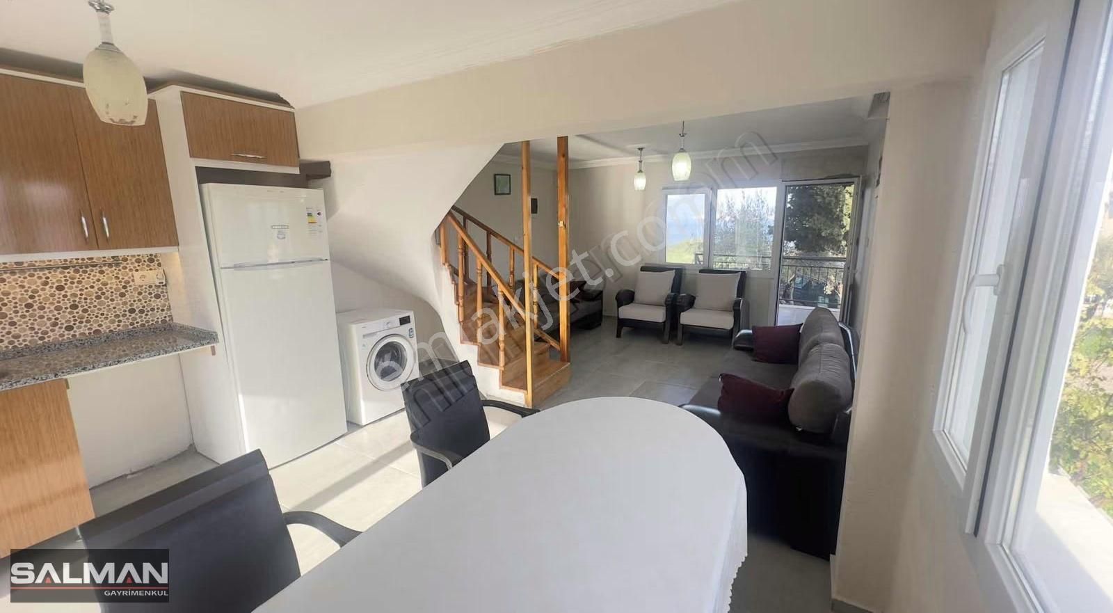 Salman'dan Yeni Foça'da Kiralık Deniz Manzaralı 2+1 Villa - Görsel 23